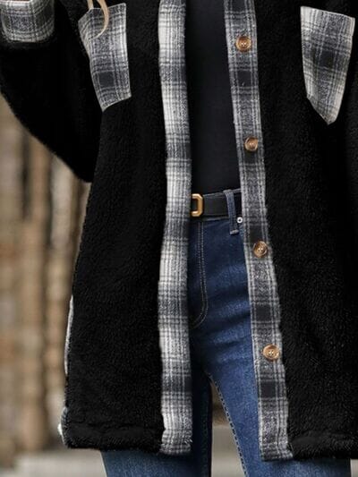 Plaid Contrast Coat with Dropped Shoulders – Stylish & Cozy